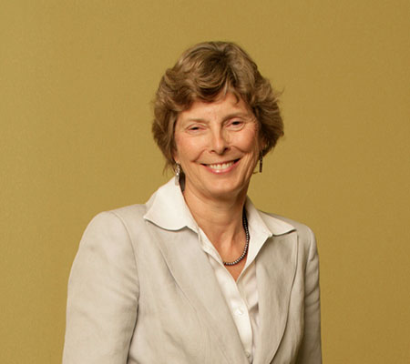 Picture of Elizabeth A. Lunt